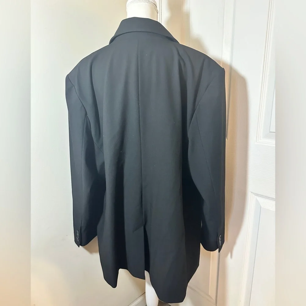The Ingrid Classic Fit Blazer from the Nordstrom private label collection.